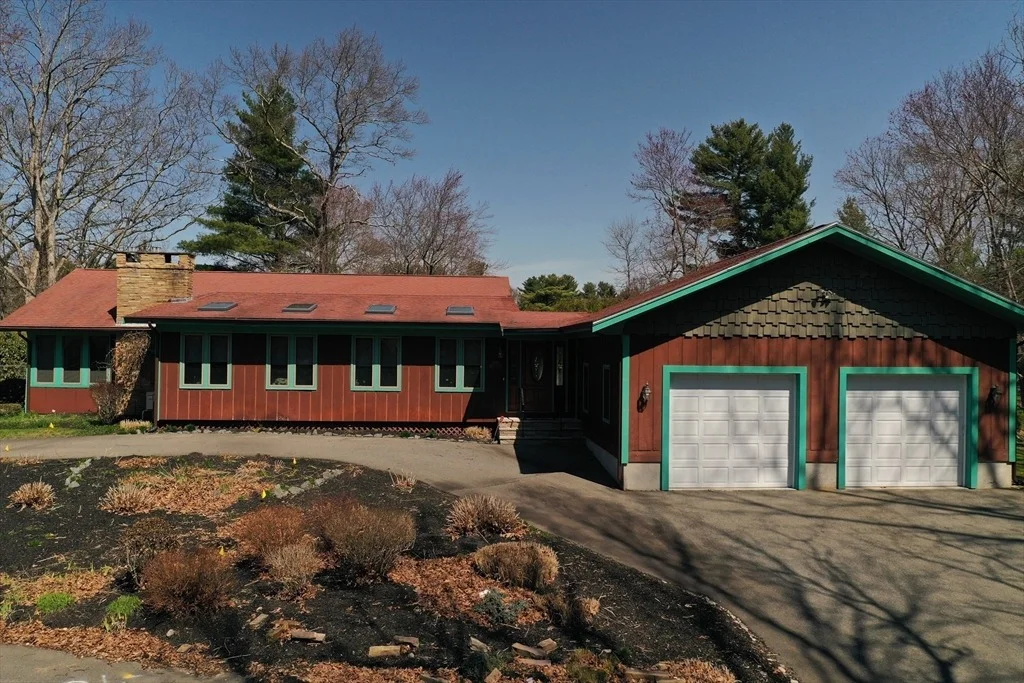 Photo of 210 Plain Dr