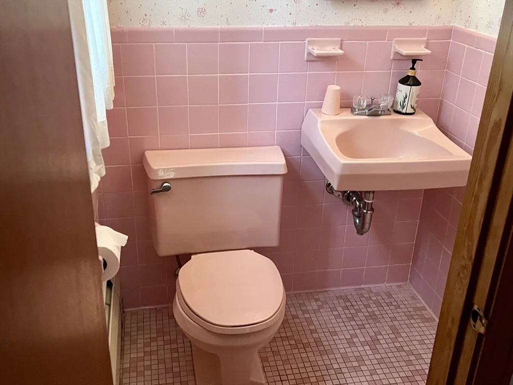 Photo of 21 Spring Valley Rd