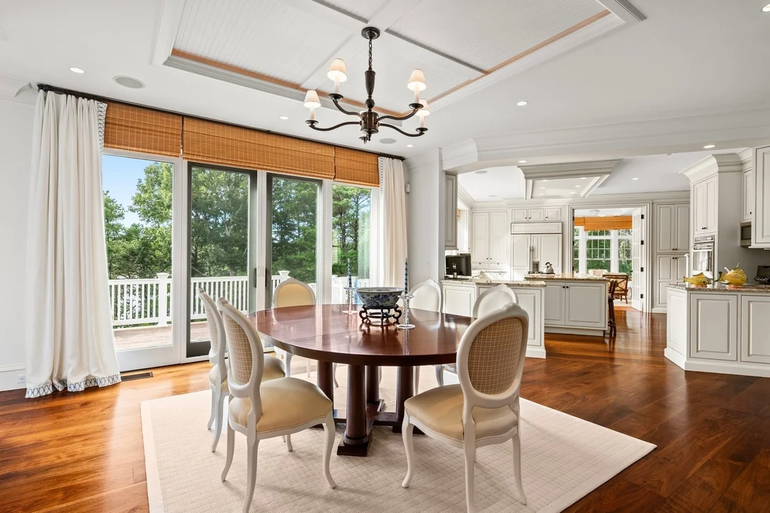 Photo of 16 Cove Point Lane