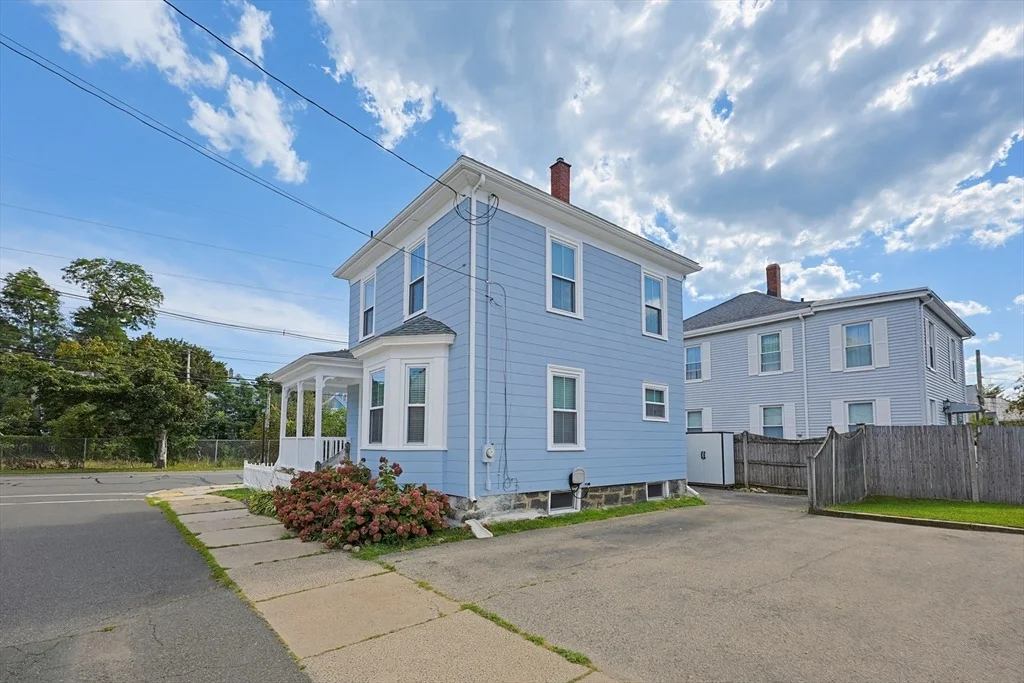 Photo of 2 Dearborn Ave