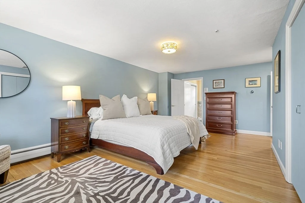 Photo of 30 Thompson Rd