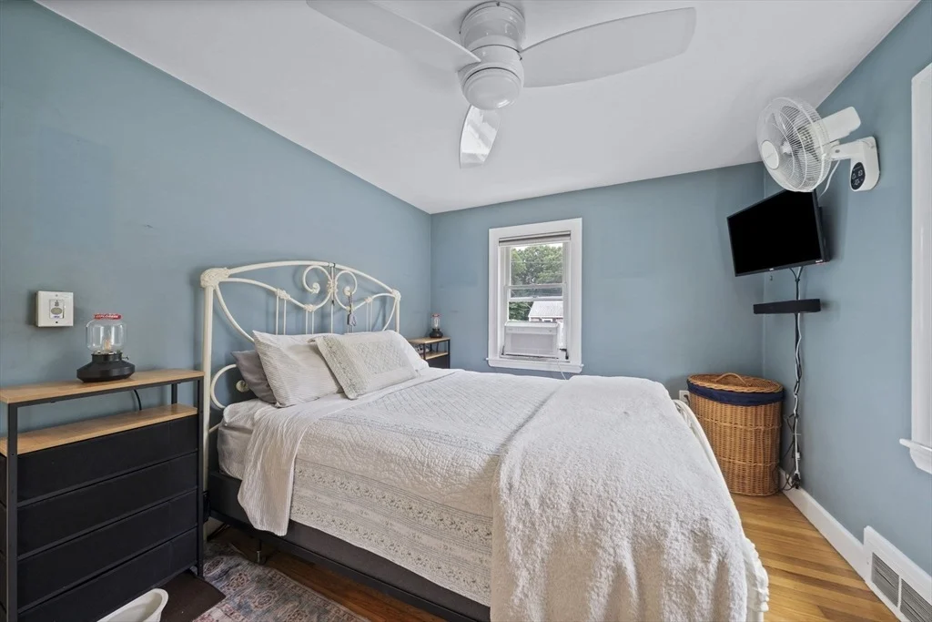 Photo of 78 Doris Dr