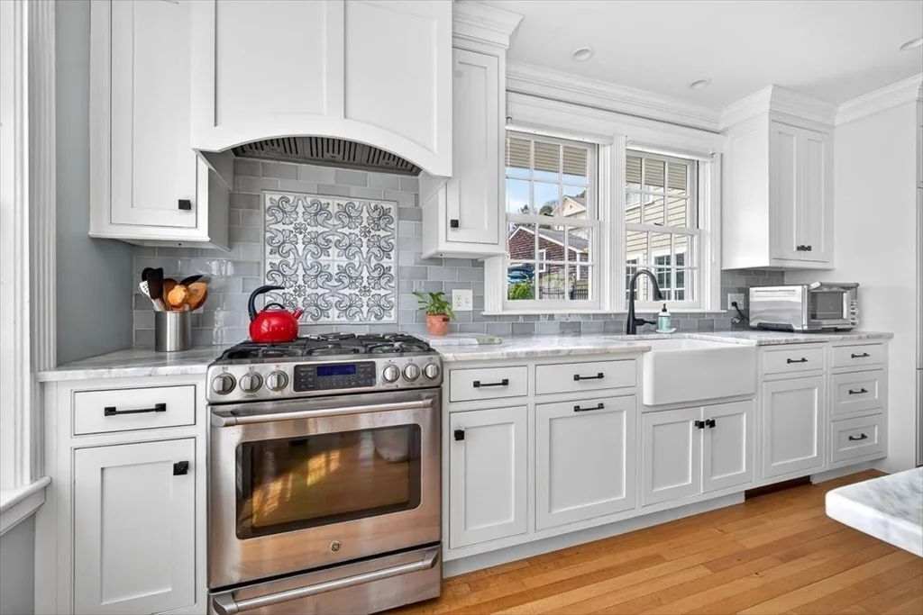 Photo of 142 Otis St
