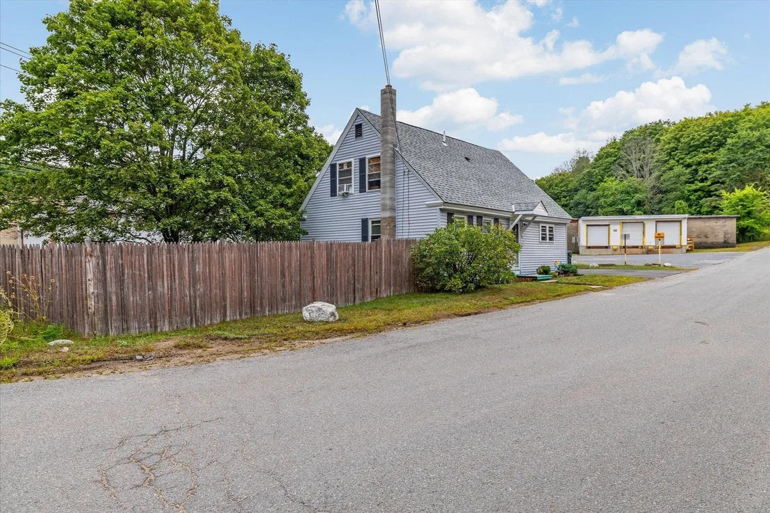 Photo of 14 Benjamin St