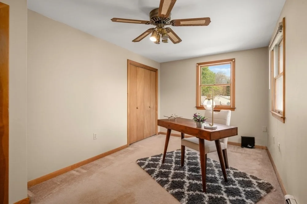 Photo of 6 Ivy Ln
