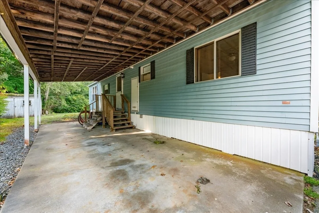 Photo of 36 Silver Birch Ln