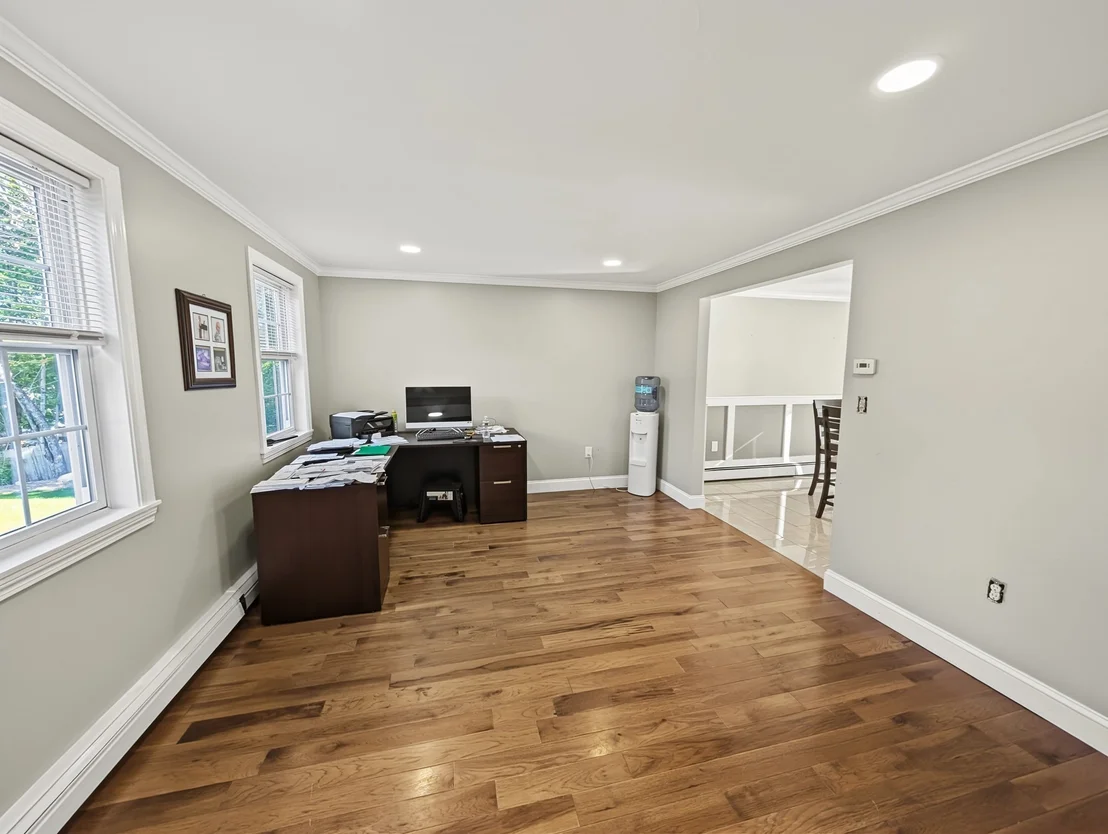 Photo of 34 Conservation Dr