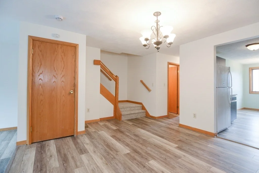 Photo of Unit 106 at 31 Blithewood Avenue