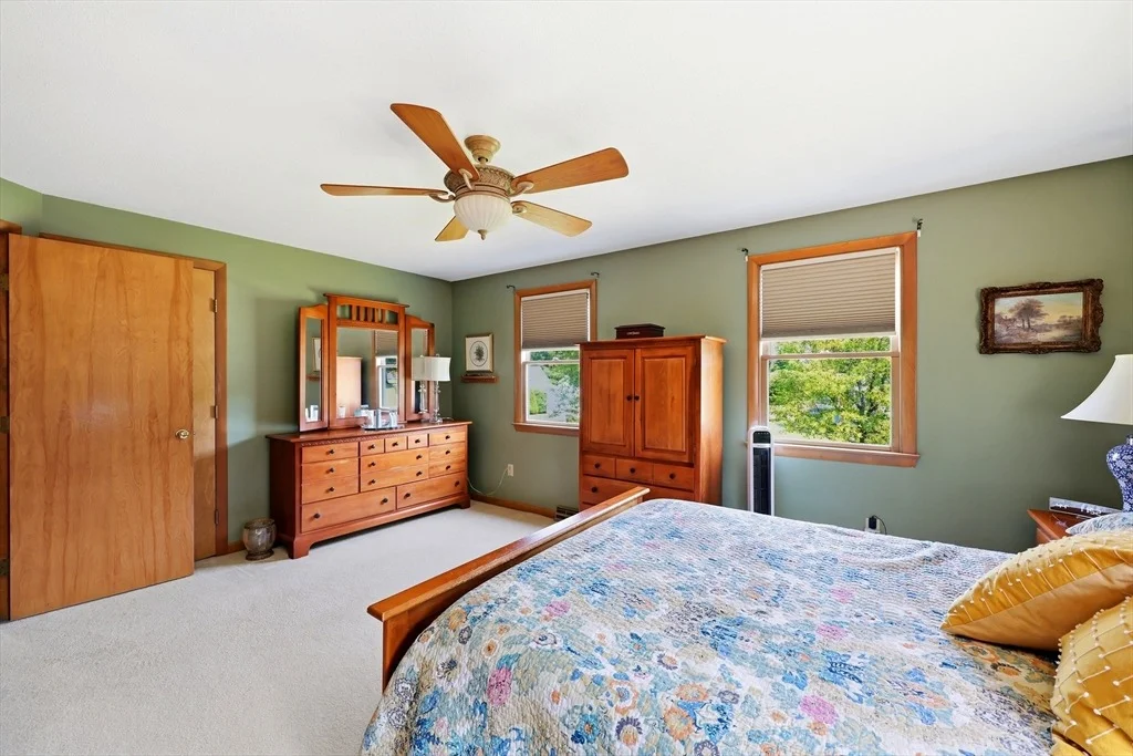 Photo of 16 Lessard