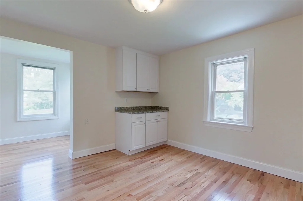 Photo of 92 Squannacook Rd