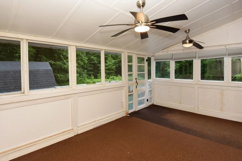 Photo of 357 Barre Rd