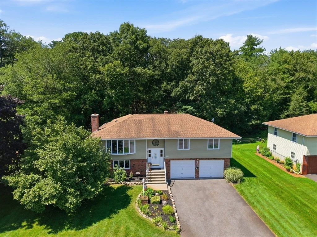Photo of 98 Mclean Parkway