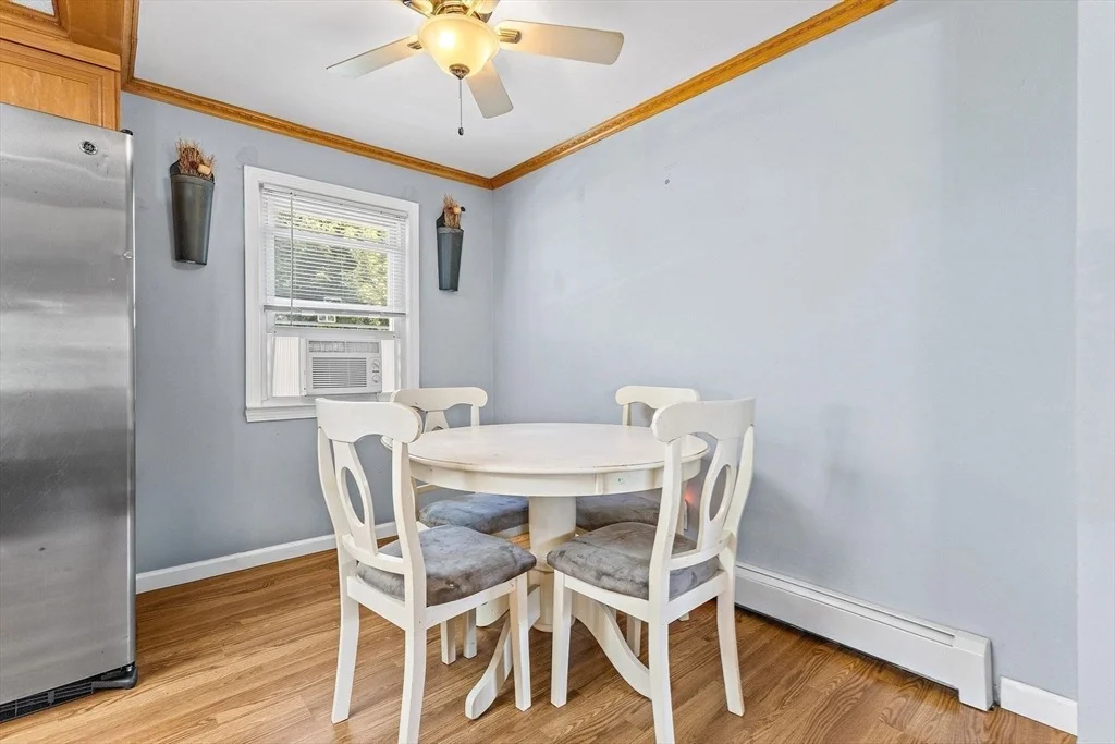 Photo of 28 Lillian Ter