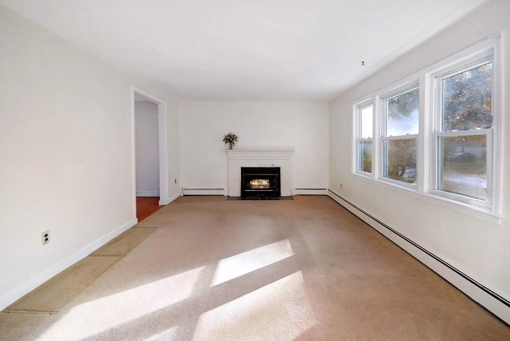 Photo of 70 Hillside Ave