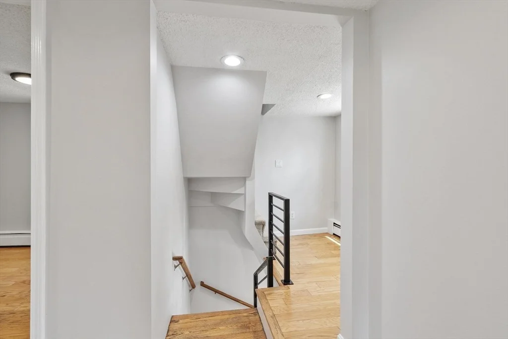 Photo of 52 Auburn St