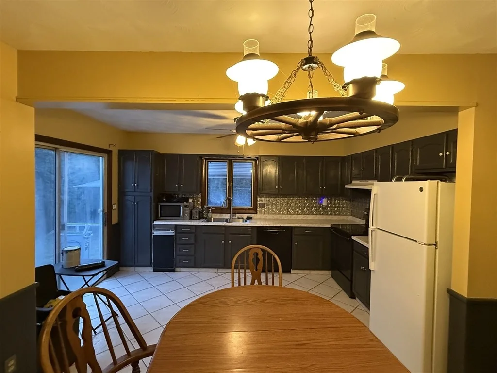 Photo of 20 Glendale St