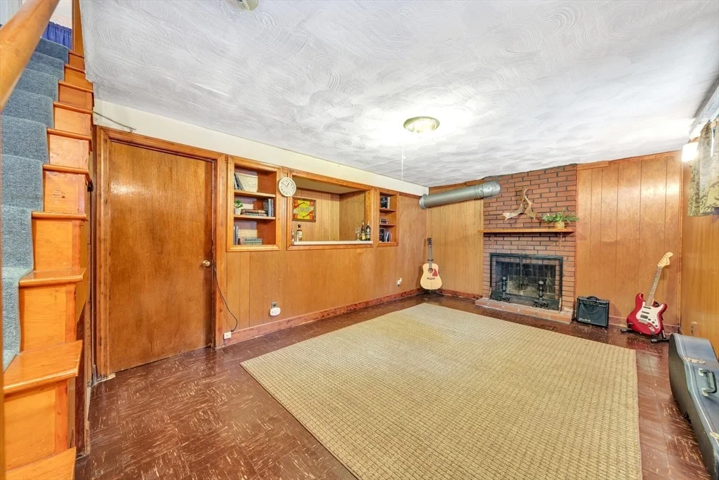 Photo of 19 Wilbur Ave