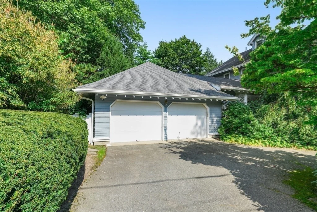Photo of 85 Williston Rd