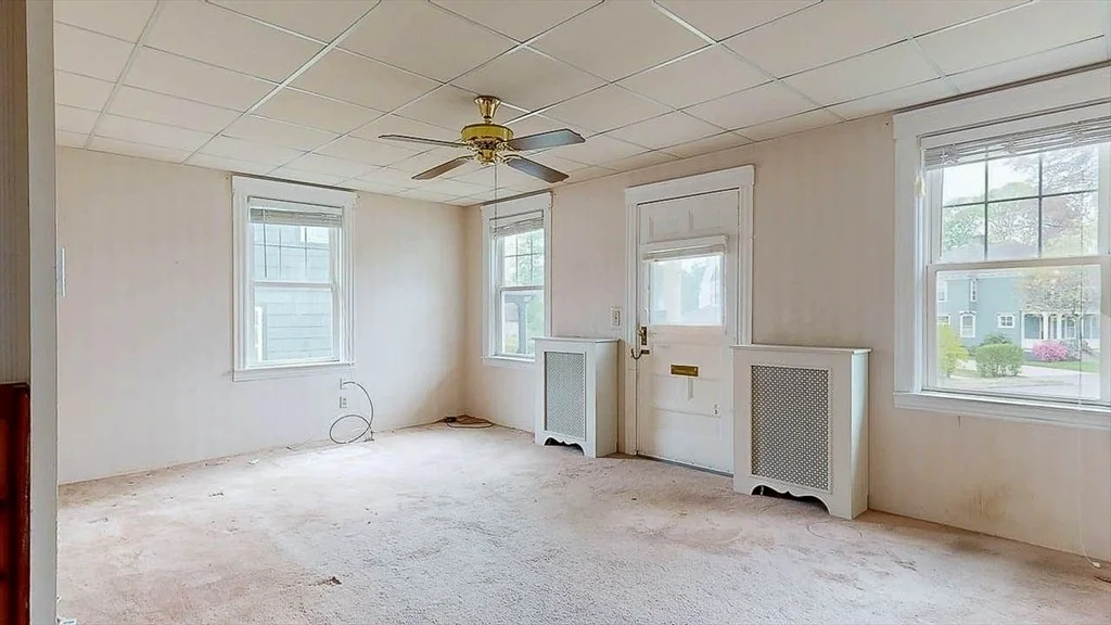 Photo of 14 Hadwen Rd