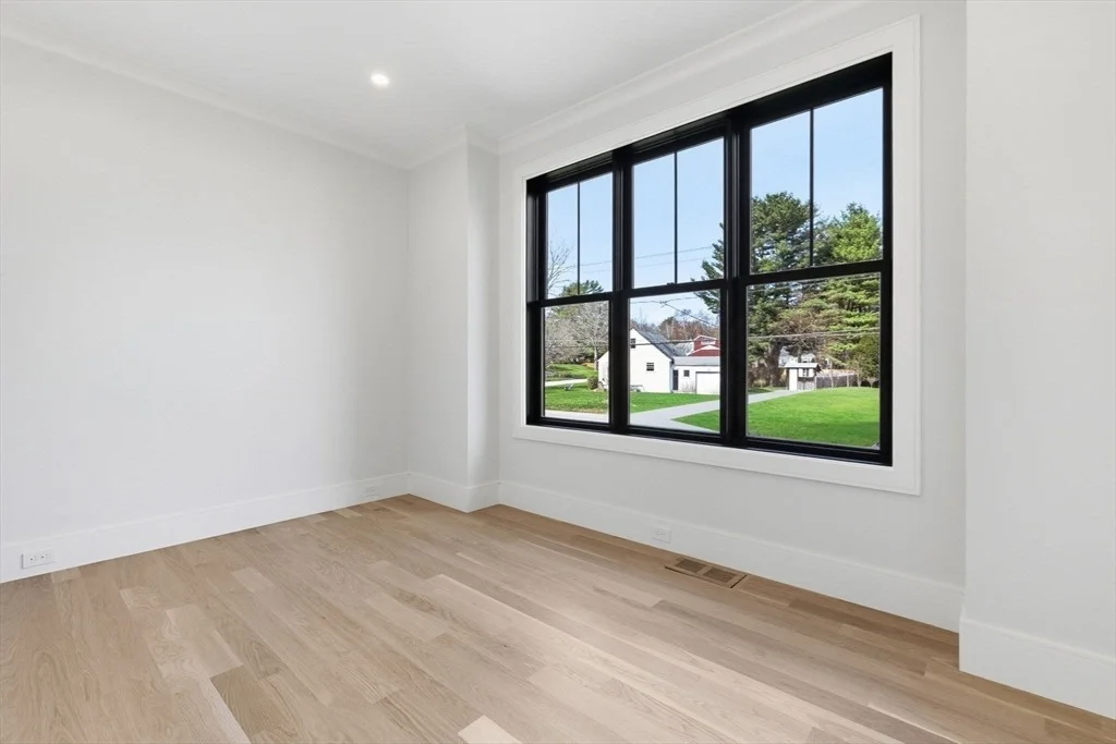 Photo of 48 Sunrise Rd