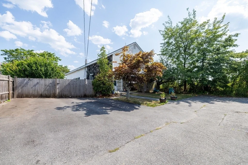 Photo of 28 Naples Ave
