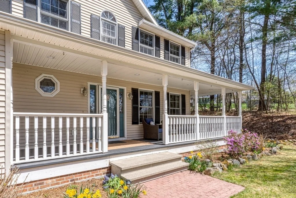 Photo of 4 Mark Twain Dr