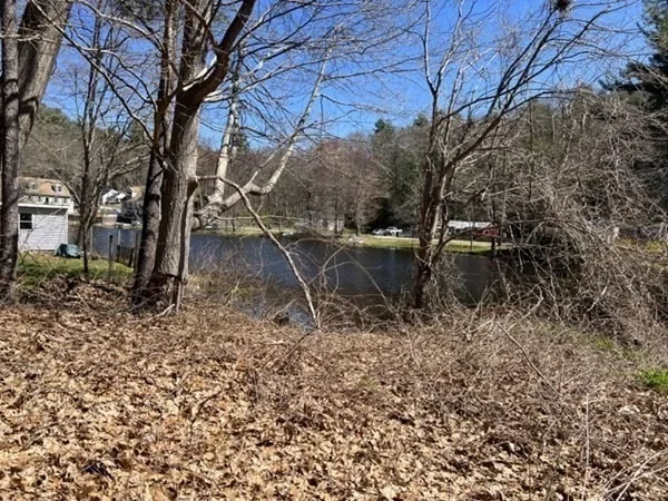 Photo of 185 Nugget Dr