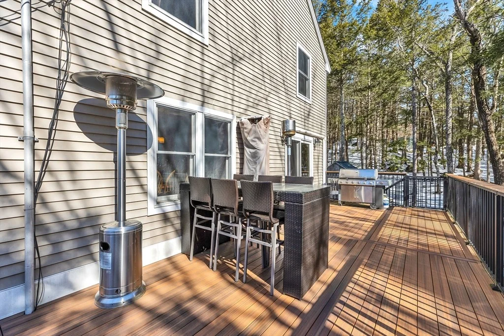 Photo of 44 Lakeview Drive
