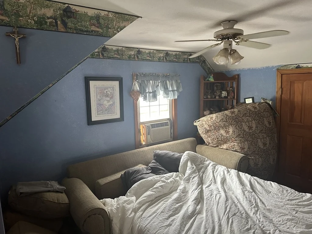 Photo of 83 Memorial Dr.