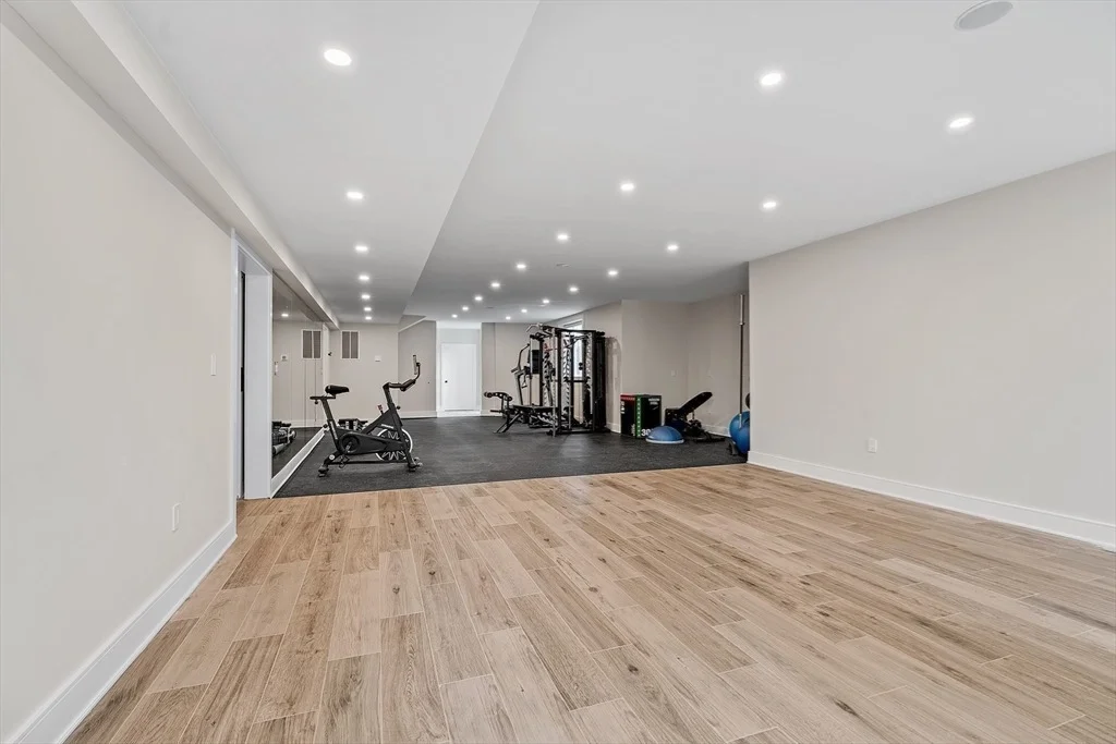Photo of 5 Colonial Rd