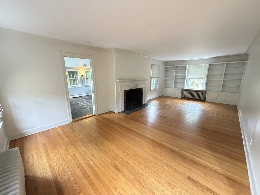 Photo of 616 Bernardston Rd