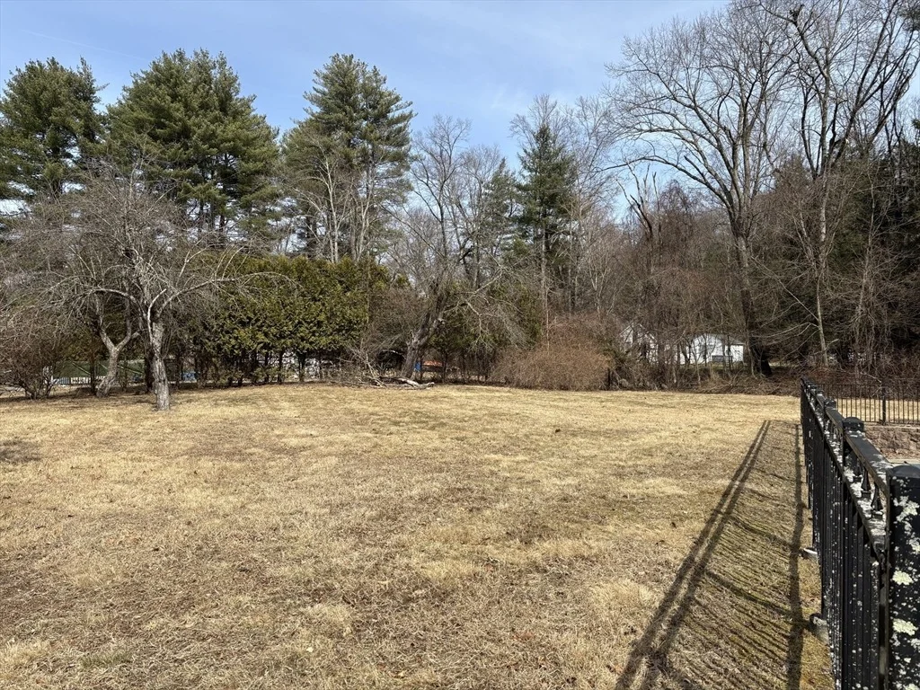 Photo of 45 Hickory Ln