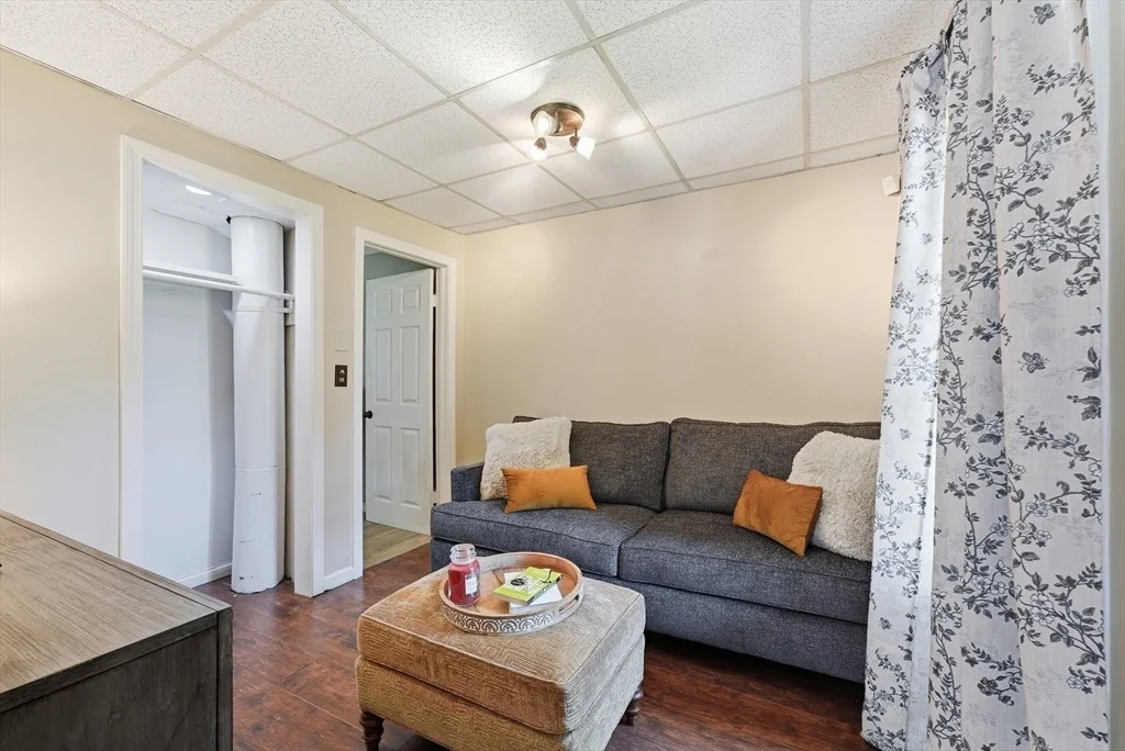 Photo of 128 Newfield Rd