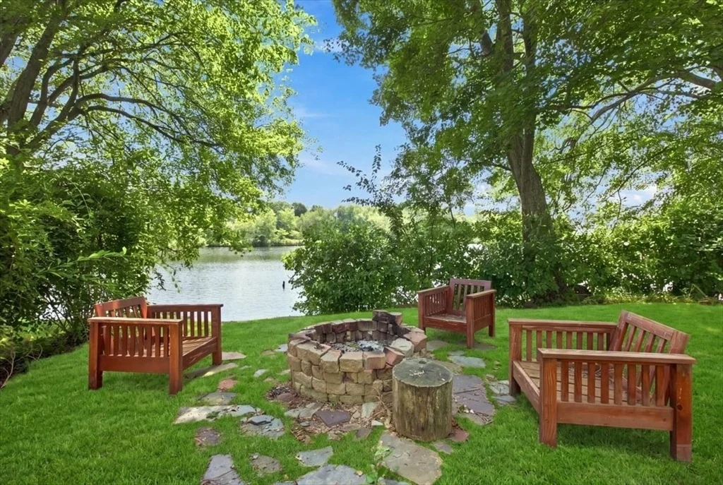 Photo of 113 Pincushion Rd