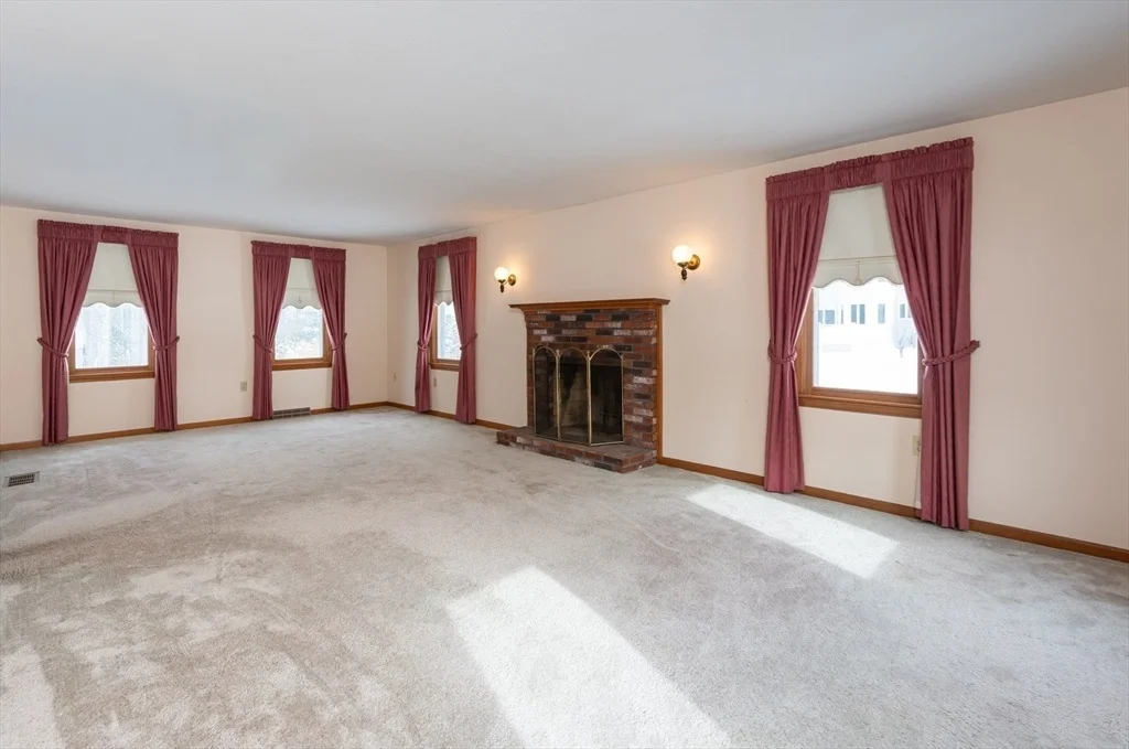 Photo of 28 Bridle Path Rd