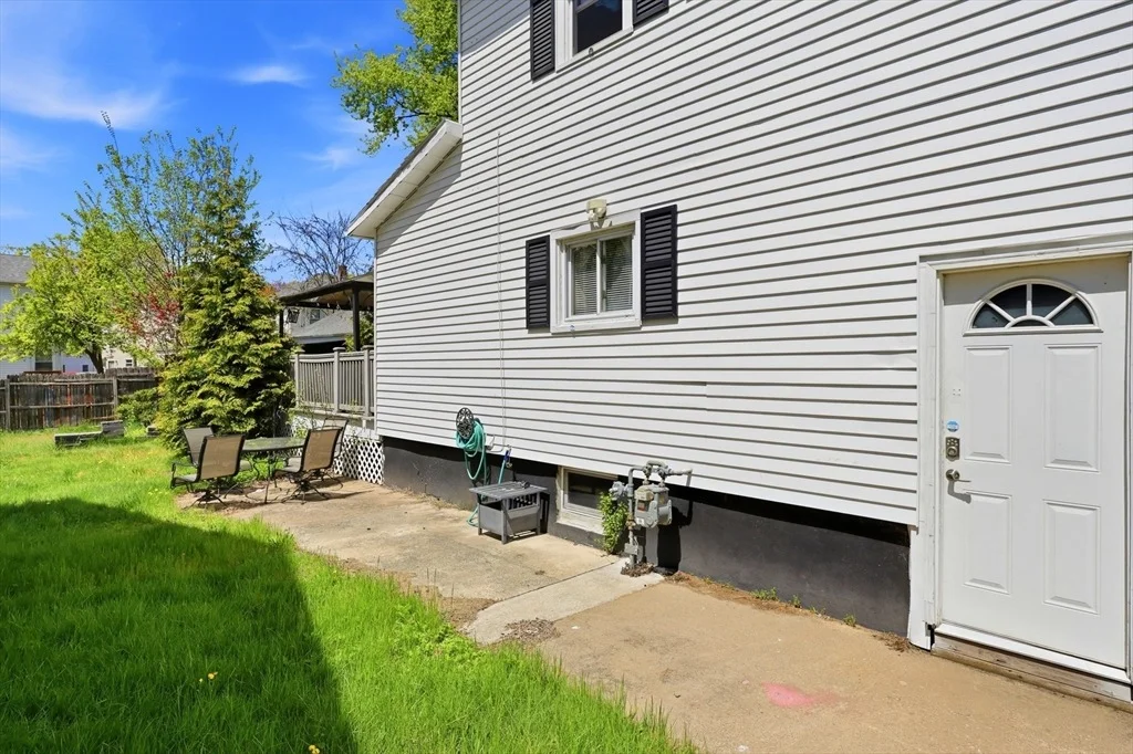 Photo of 12 Angelo St