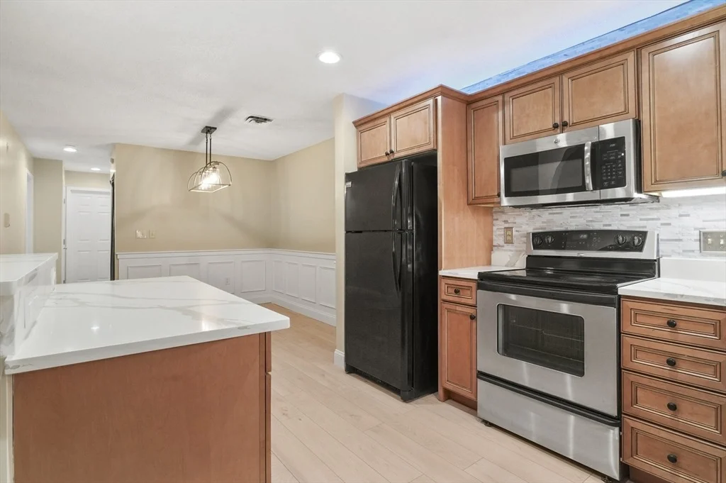 Photo of Unit G at 200 Brookside Drive