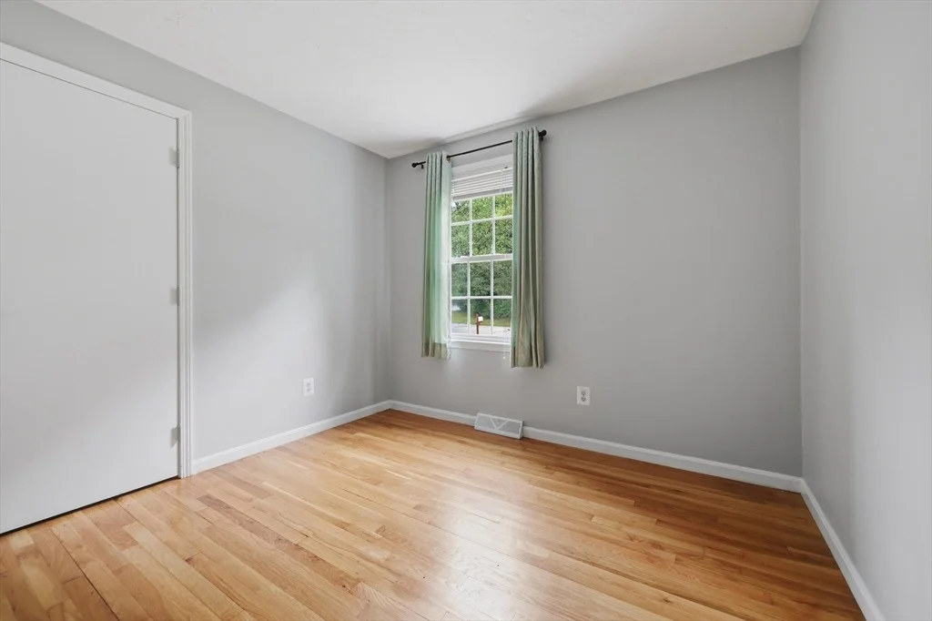 Photo of 6 Fox Hill Road