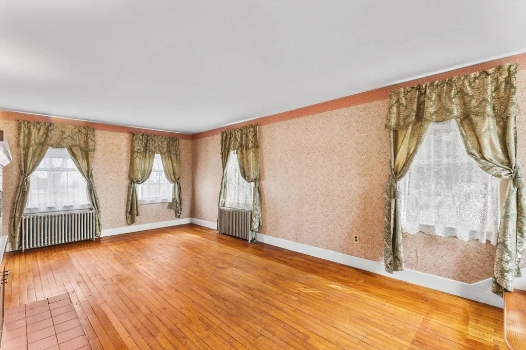 Photo of 987 Wilson Rd