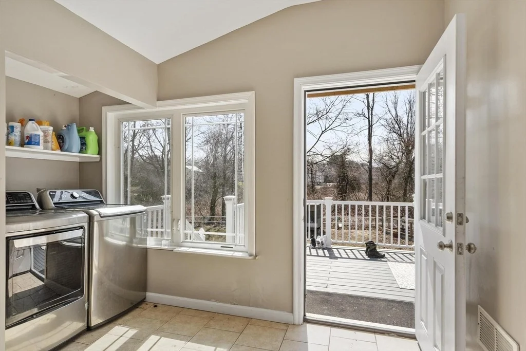Photo of 38 Burdette Rd