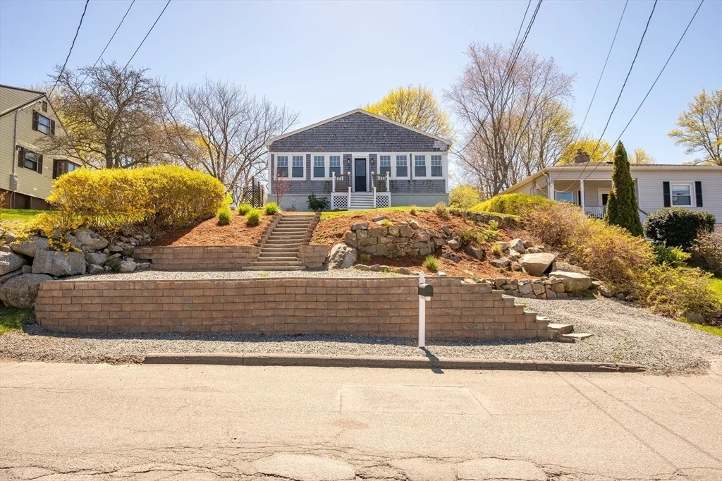 Photo of 27 Gee Avenue