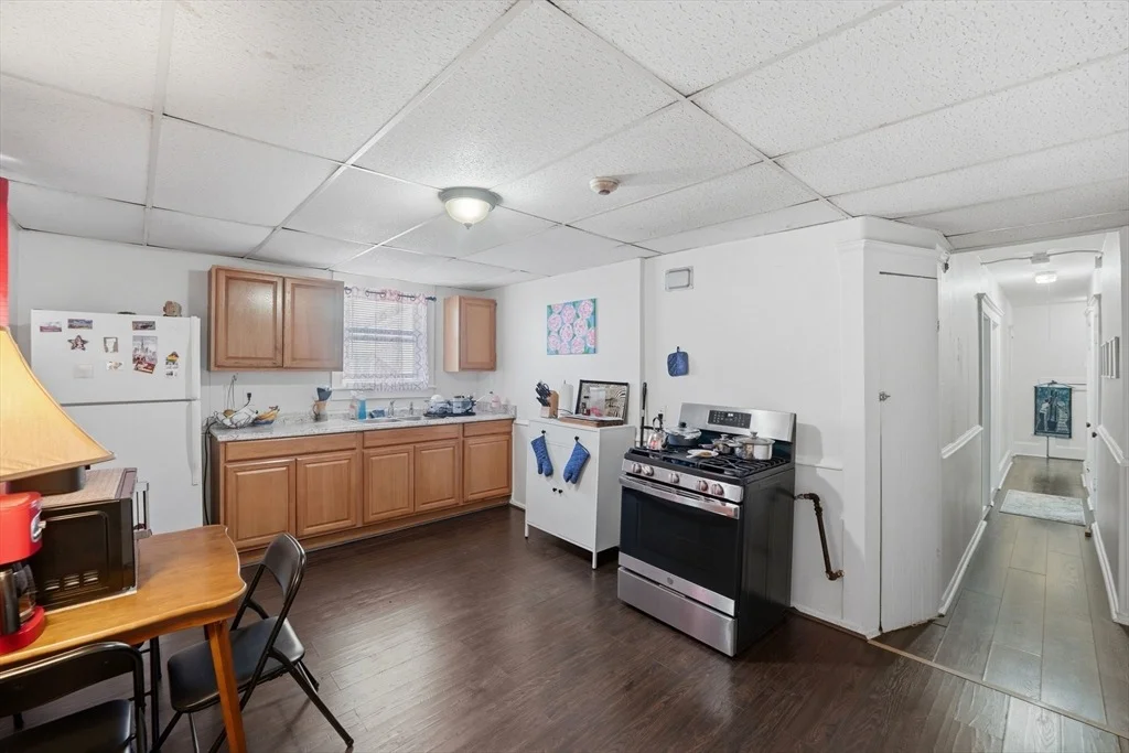 Photo of 271 Coe St