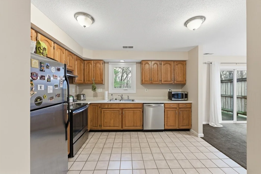 Photo of Unit 2 at 200 Lambert Terrace