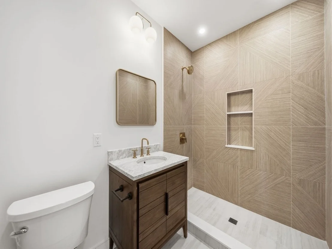 Photo of 373 High Rock Street
