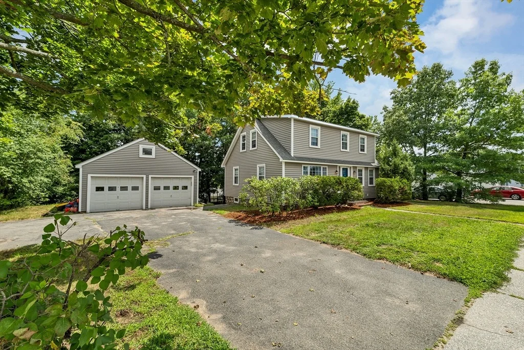Photo of 121 Elm St