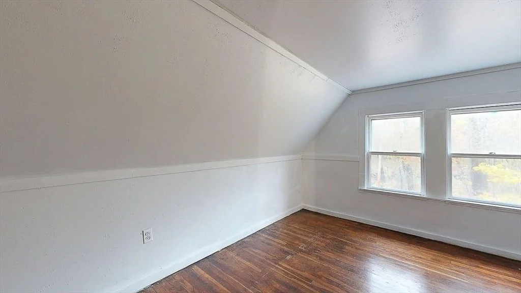 Photo of 450 Mount Wayte Ave