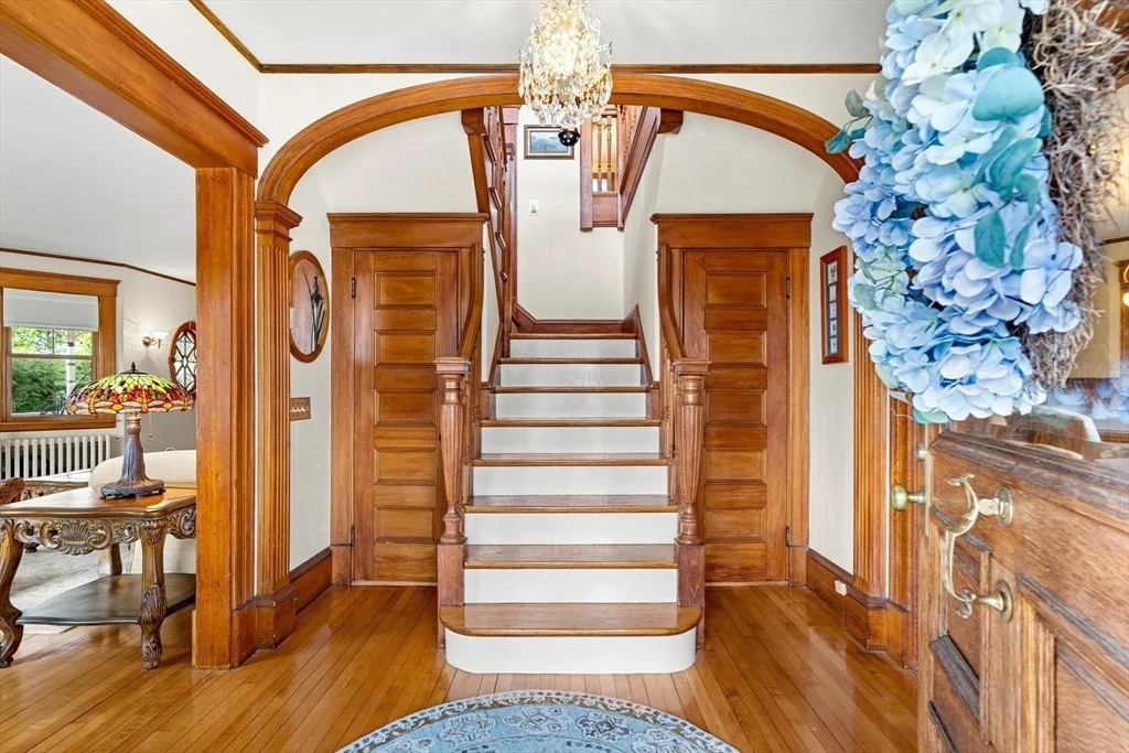 Photo of 9 White Ave