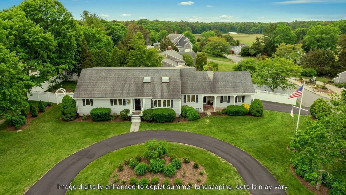 Photo of 7 Oxford Dr