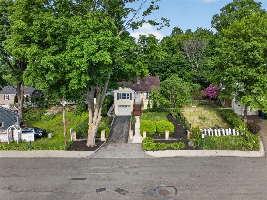 Photo of 4 Irving St