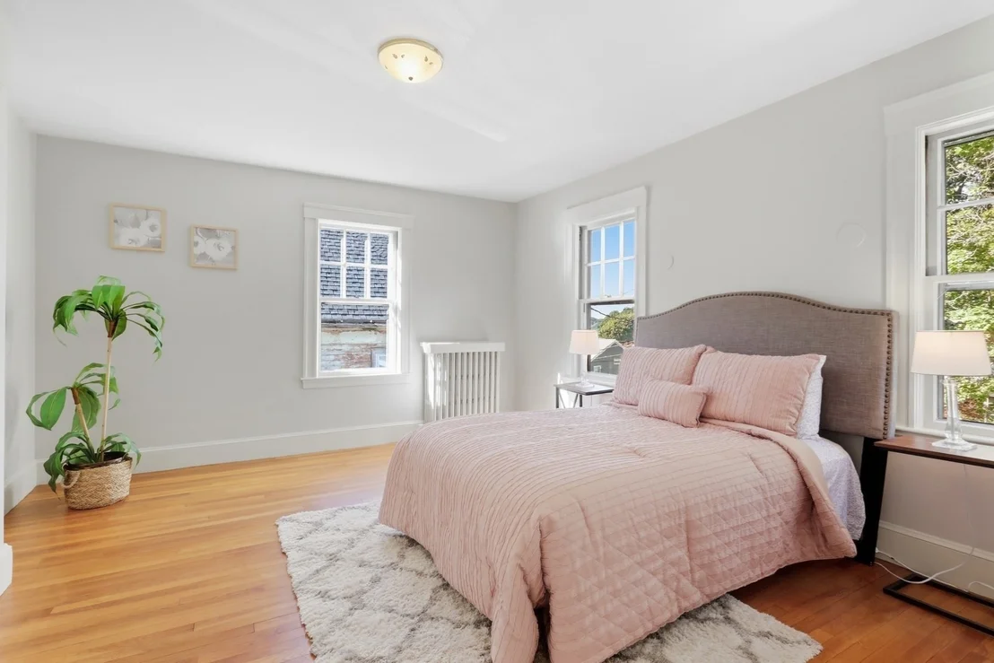 Photo of 23 Stone Ave.